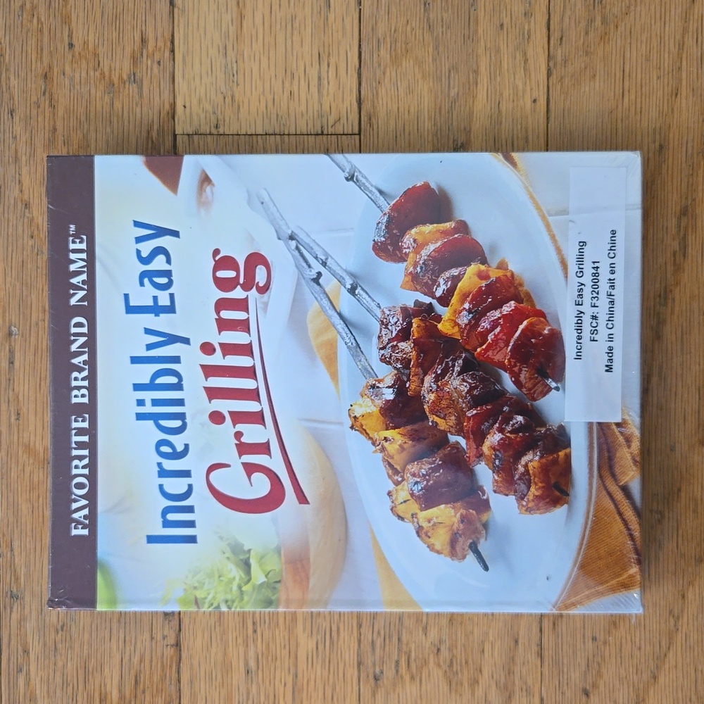 Incredibly Easy Grilling by Publications International Ltd. Staff (2007, Spiral)